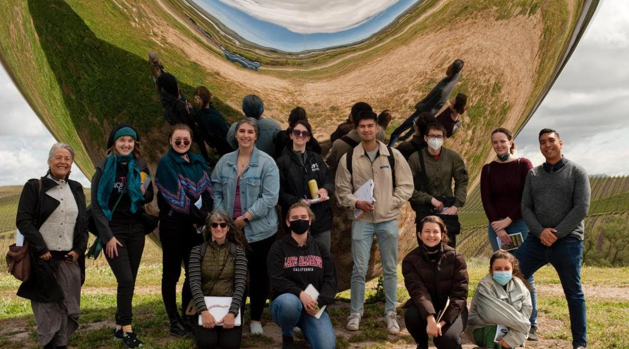 students at Donum Estate Winery